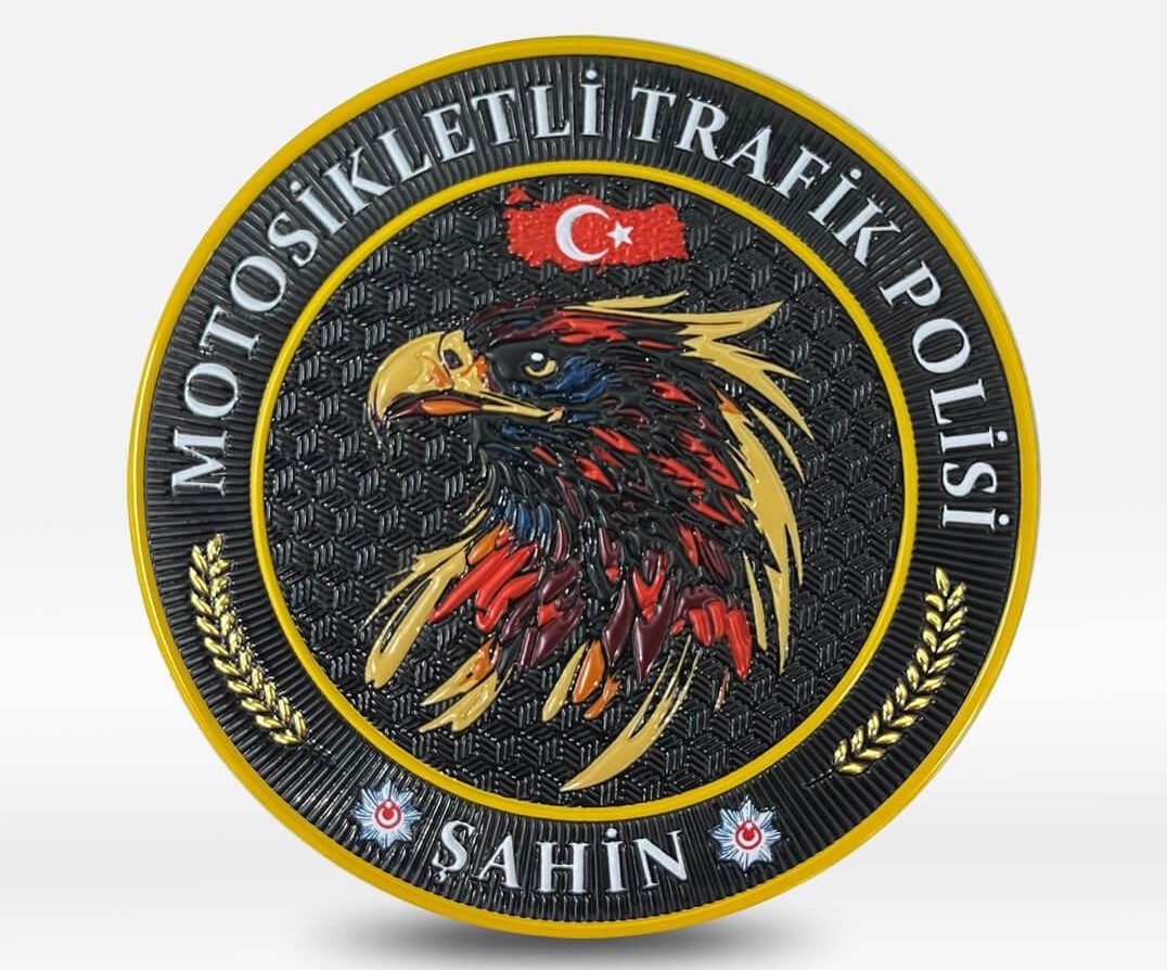 Motosikletli%20Trafik%20Polisi%20Şahin%20Arma